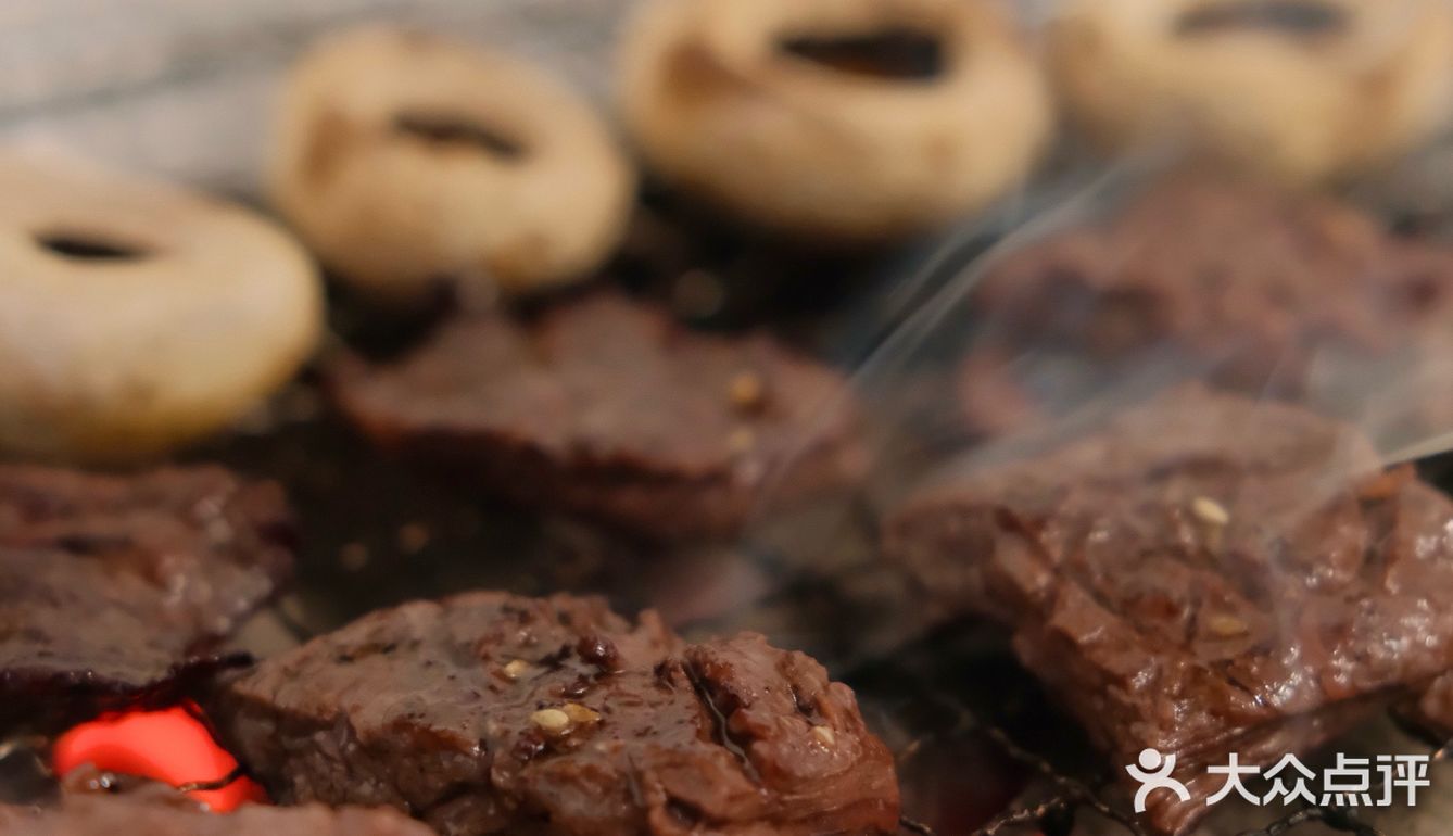 万象城边不错的烧肉小店