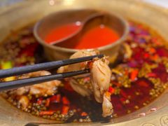 -哥老官重庆美蛙鱼头(日月光店)