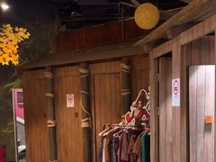-暴风岛沉浸式体验馆(百联世纪店)