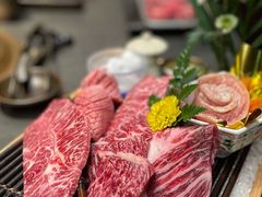 -铭牛烧肉·和牛海鲜自助(高新月牙湖店)
