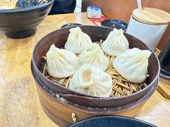 蟹粉小笼包-常鲜德乐购迎桂馒头店(麻巷公寓店)