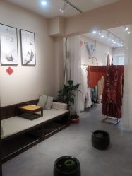 -一揽芳华汉服旗袍体验馆(拙政园店)