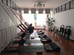 -成都阿难陀艾扬格瑜伽中心