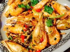 -大头虾越式风味餐厅(光明广场店)