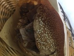 -洪峰浩老北京烧饼夹肉(角门路店)
