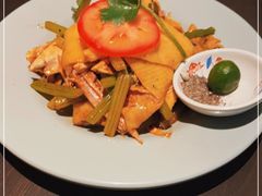 -大头虾越式风味餐厅(光明广场店)