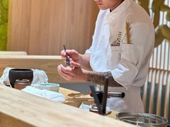 -麦MUGI铁板烧日式料理