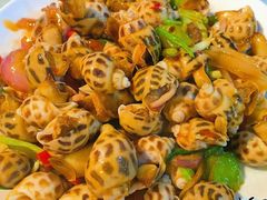 -四川小胡子海鲜(丁村万人海鲜广场店)