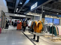 -燕莎奥特莱斯购物中心