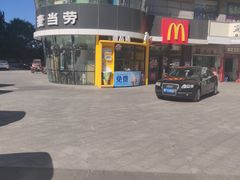 -麦当劳(燕顺路店)