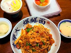 -李犟大爆鳝面·手工蟹黄包(湖滨西湖店)