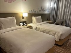 -深圳光明希尔顿花园酒店