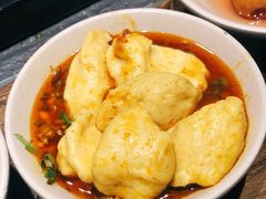 -老牌坊云南鱼豆花火锅(哈西万达店)