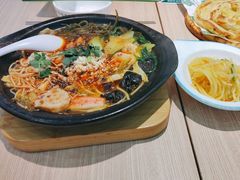 -康文福葱花饼砂锅铺(大奥莱店)