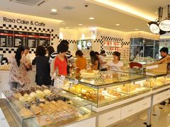 面包甜点陈列柜-罗莎蛋糕Rosa bread(四方坪店)