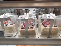 -奈雪的茶(亨特国际广场店)