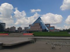 -上海市龙华烈士陵园