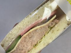 拿吞鱼三明治-黑草莓(重庆路店)