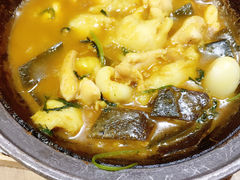 -极有家小鱼小鸡石锅煲(佳兆业店)