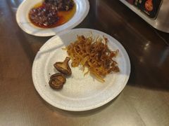 -富正毅三下锅·湘西韵味(天门山索道店)