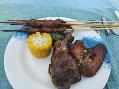 -亚龙湾希尔顿自助餐厅·海鲜·烧烤·沙滩BBQ·现场乐队