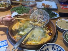 -洱火云南酸菜牛肉火锅(石景山当代商城店)