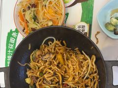 -初晋·山西地道刀削面.晋北莜面香(星耀城店)