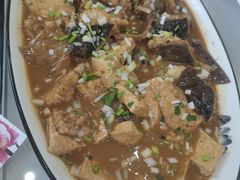 -天隆酒店·本地海鲜鲁菜(烟台大学店)
