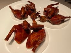 富贵脆皮鸡-荣轩(新荣记环球金融中心店)