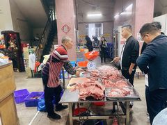 -标记美食新鲜猪杂(兴南大道店)