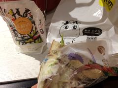 -一鸣真鲜奶吧(三山街地铁站店)