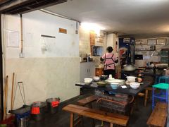 大堂-岗上渣渣老火锅(两路口店)