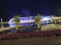 -东港音乐喷泉广场