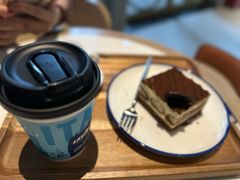 -LAVAZZA拉瓦萨咖啡(中航城君尚购物中心店)