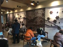 等位区-星巴克臻选(成都宽窄巷子店)