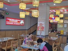 -阿婆情腊排骨火锅(金虹路店)