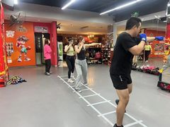 -拳盛时代拳击俱乐部(北京路店)