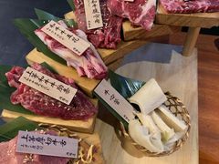 -肉魁屋·烧肉·烧鸟·酒场(高新店)