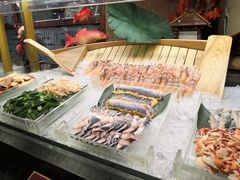 -四海一家自助餐(益田假日广场店)