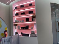 -予初皮肤管理中心