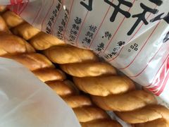 -弘祥蜂蜜大麻花(校场街店)