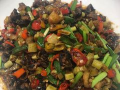 -老湘亲·品鉴湘菜(蔡塘爱琴海店)