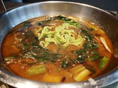 -七欣天香辣蟹火锅(上海银亿滨江店)