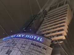 -彩虹云霄拜约克摩天塔