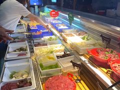 自助取餐区-成都你六姐·牛肉冒菜(上海环宇荟店)