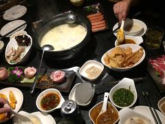 -捞王猪肚鸡火锅(昆山店)