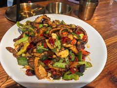 -柴窝堡22号辣子鸡·传承新疆菜