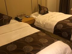 -雍村饭店(西安钟楼大差市地铁站店)