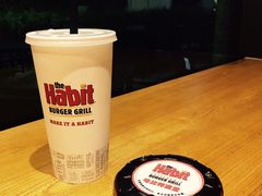 -The Habit Burger Grill 哈比特汉堡(爱琴海店)