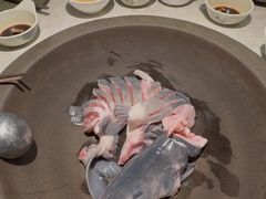 鲜潭蒸汽石锅江团鱼-鲜潭蒸汽石锅鱼(五道口购物中心店)